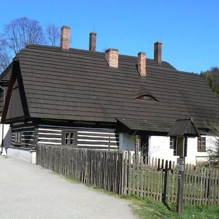 Ve Srubu Konukevi Horni Radechova