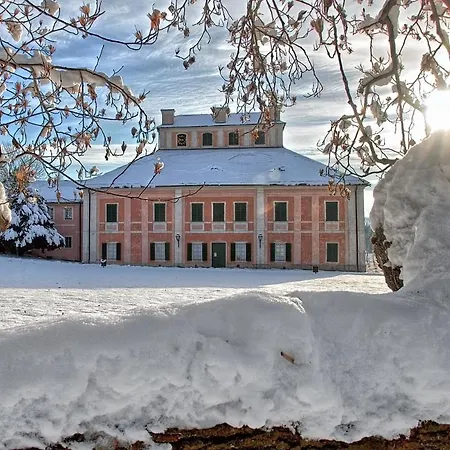 Ve Srubu Konukevi Horni Radechova